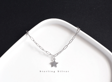 Load image into Gallery viewer, 925 Sterling Silver Shinning Bracelet For Women With Little Star Shape Icon
